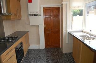 Leased - 11 Goldenhill Road-5