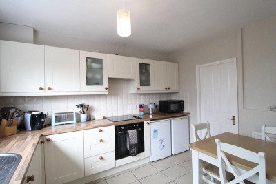 Leased - 142 Lundy Road-8