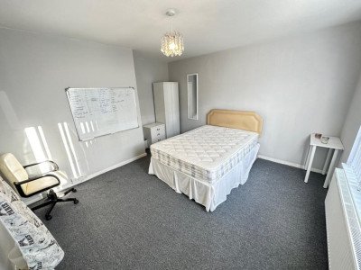 Leased 45 Bath Road-3