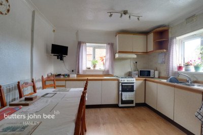 Leased - 211 Wellfield Road-6