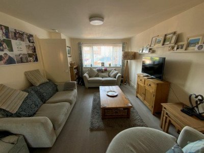 Leased - 264 Fenpark Road-11