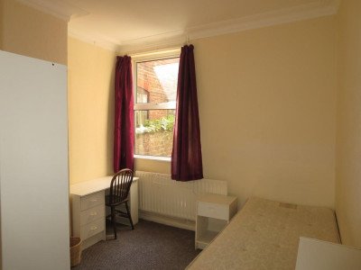 Leased - 14 St. Edmond Avenue-4