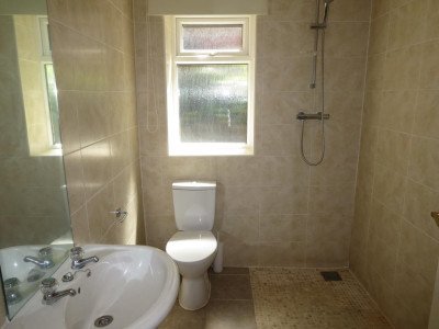 Leased - 14 St. Edmond Avenue-16