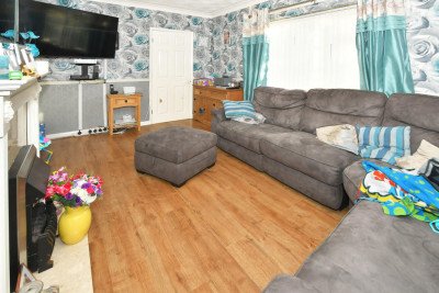 Lease 4 Swaffham Way-9