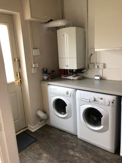 Leased - 9 Matlock Place-10