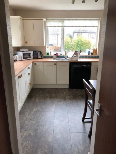 Leased - 9 Matlock Place-8