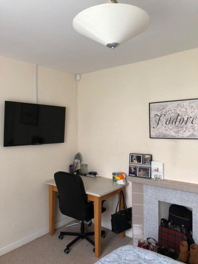 Leased - 9 Matlock Place-6